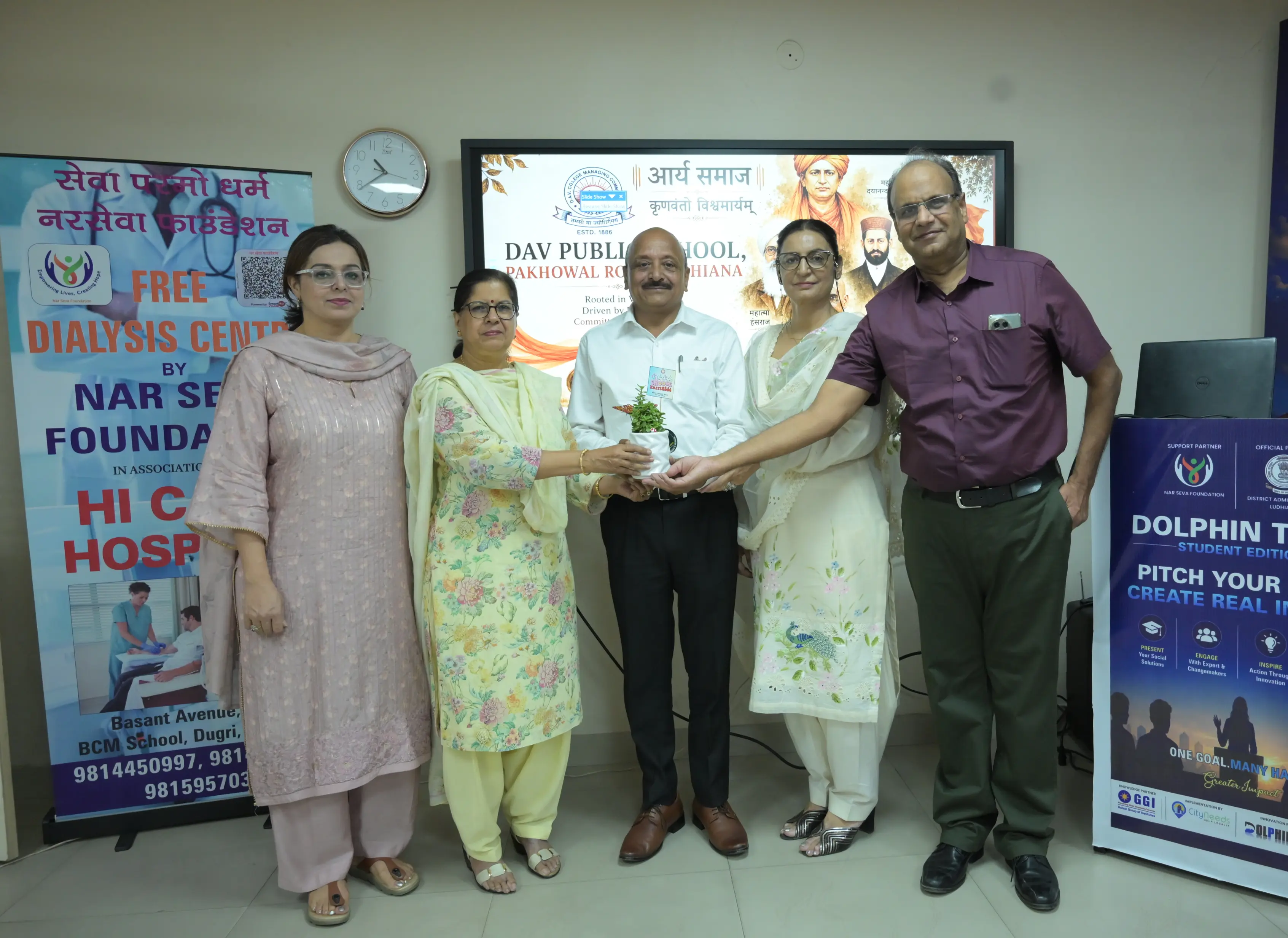 Nar Seva Foundation supporting a Dolphin Tank social startup campaign for students in Ludhiana